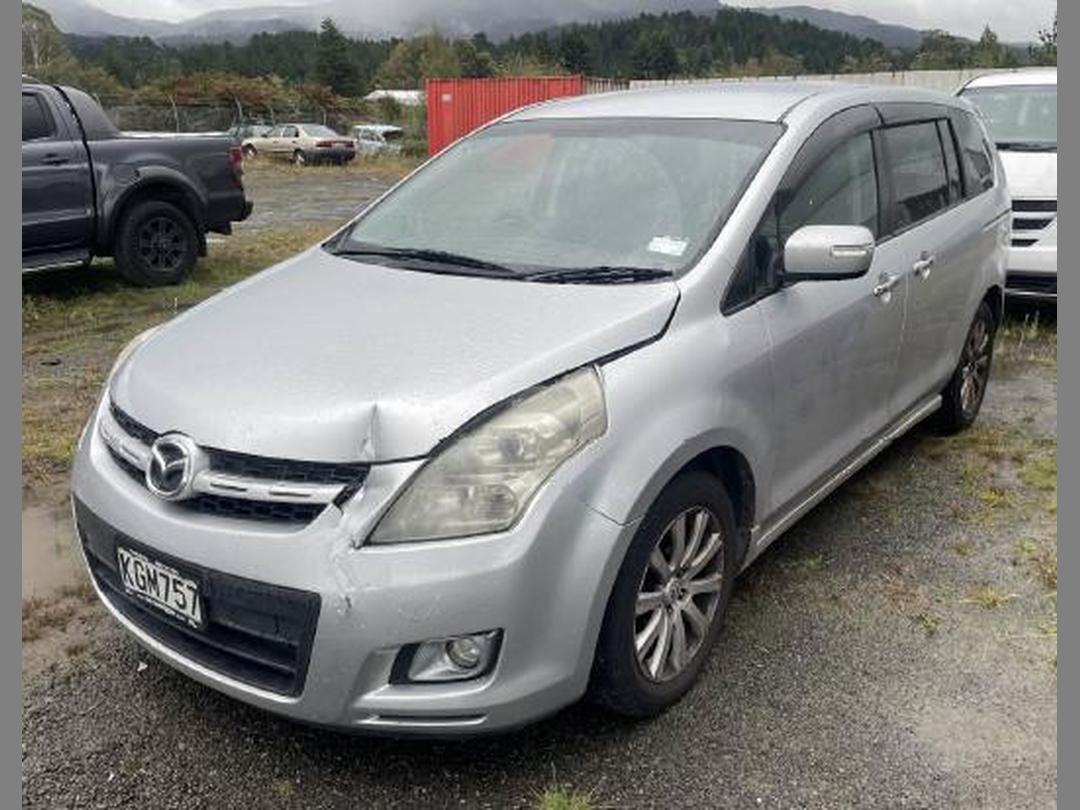 Photo '10' of Mazda MPV