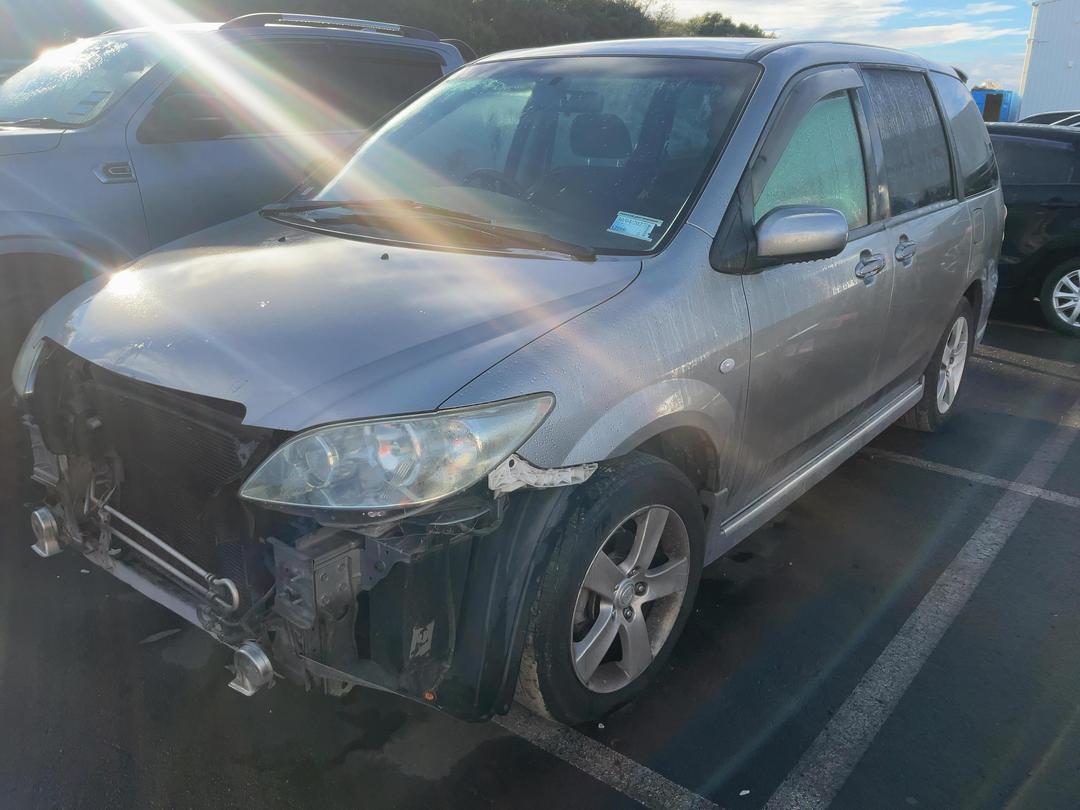 Photo '2' of Mazda MPV