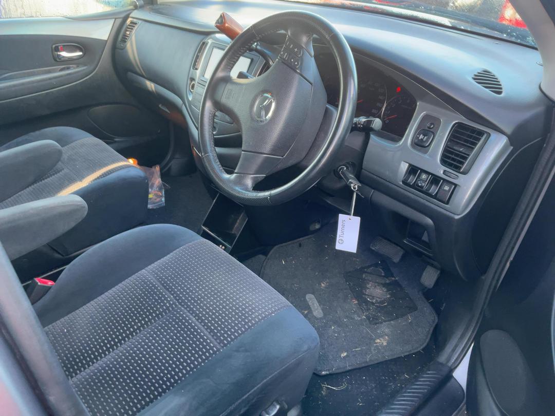 Photo '12' of Mazda MPV