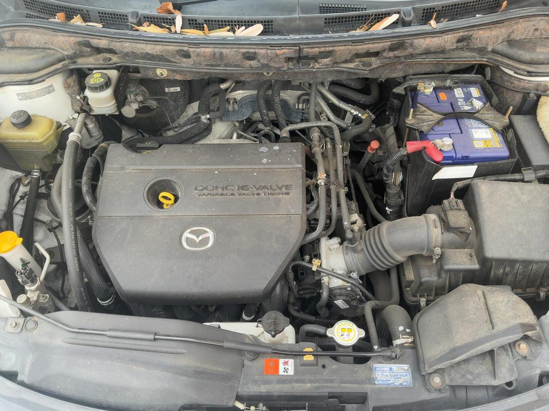 Photo '10' of Mazda MPV 23S