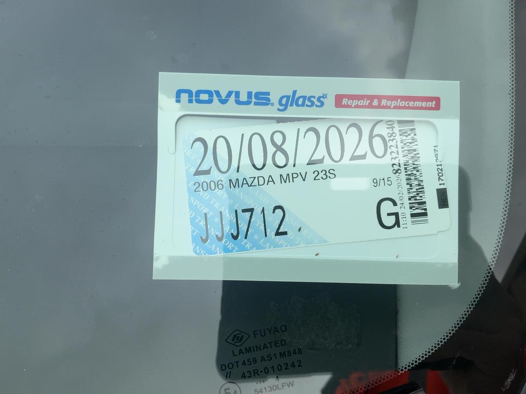 Photo '19' of Mazda MPV 23S