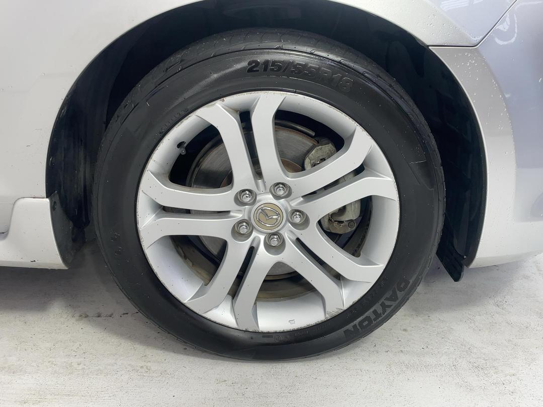 Photo '9' of Mazda MPV