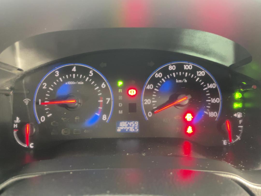 Photo '20' of Mazda MPV