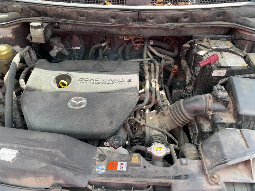 Photo '11' of Mazda MPV Photo '11' of Mazda MPV
