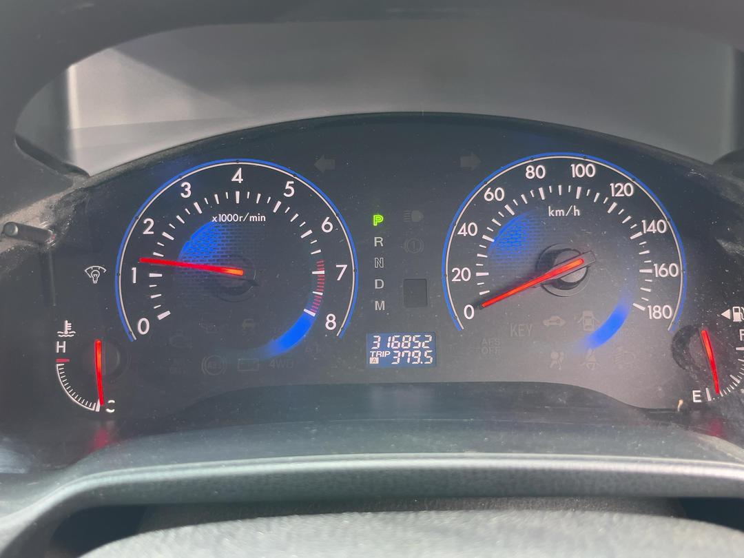 Photo '18' of Mazda MPV Photo '18' of Mazda MPV