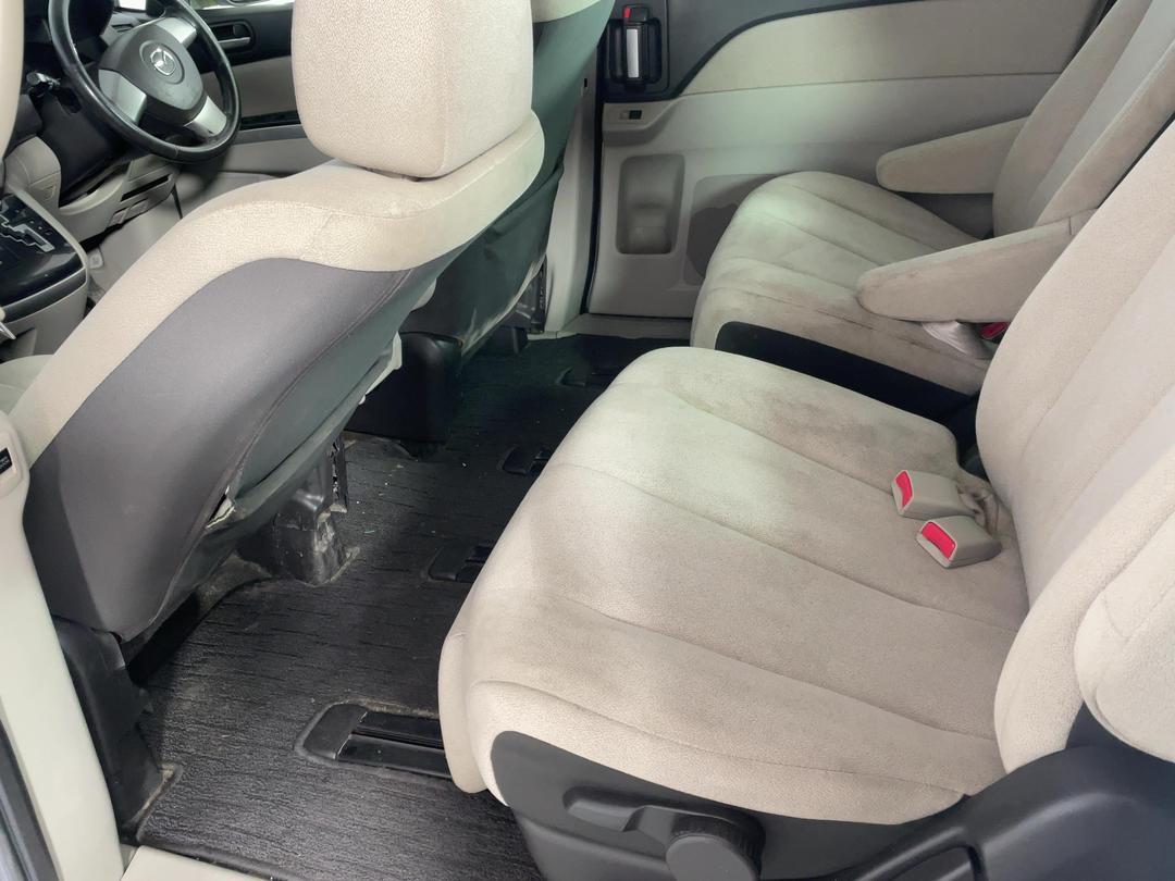 Photo '20' of Mazda MPV