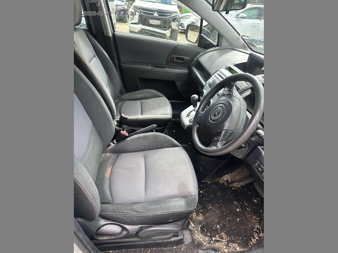 Photo '10' of Mazda Premacy
