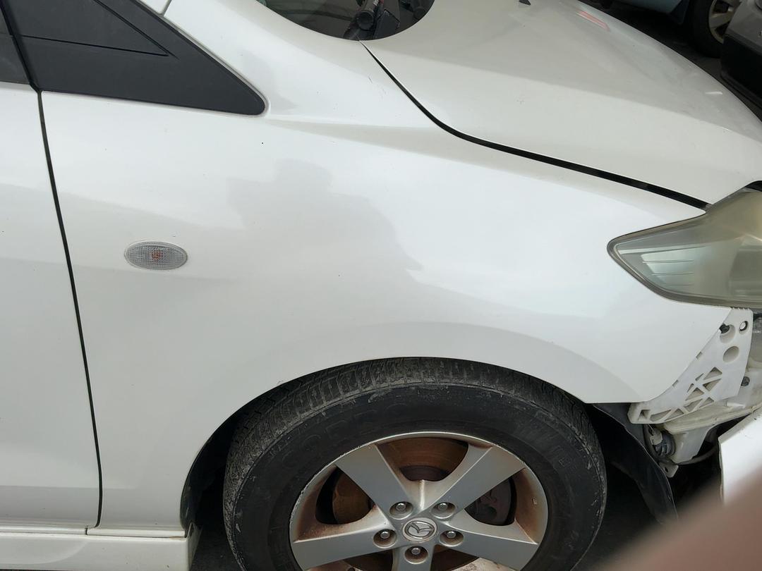 Photo '6' of Mazda Premacy
