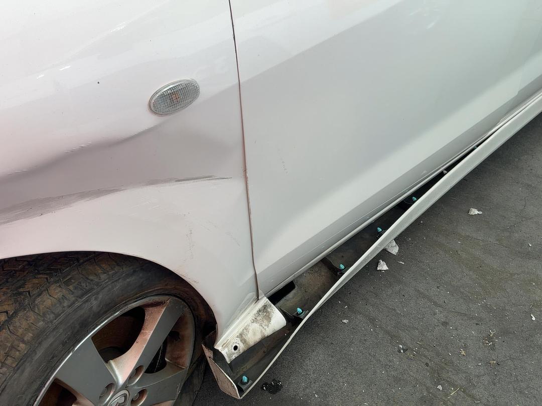 Photo '10' of Mazda Premacy