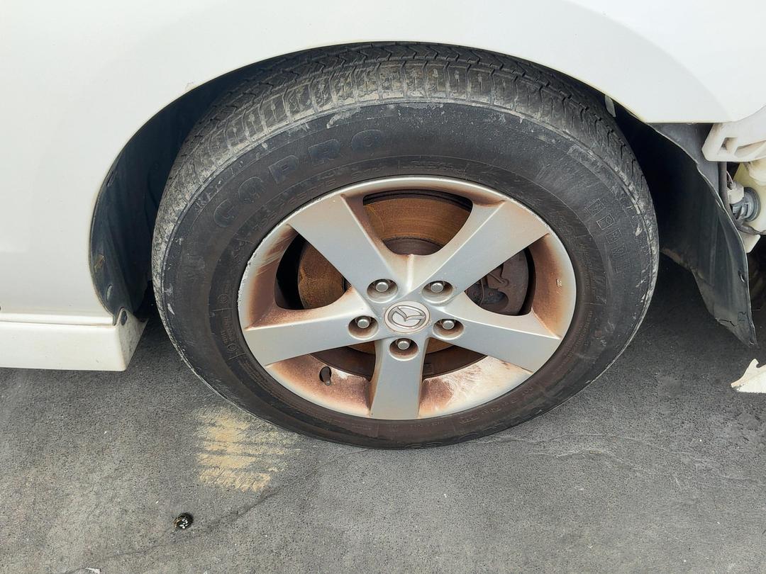 Photo '16' of Mazda Premacy