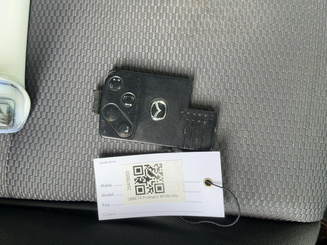 Photo '31' of Mazda Premacy