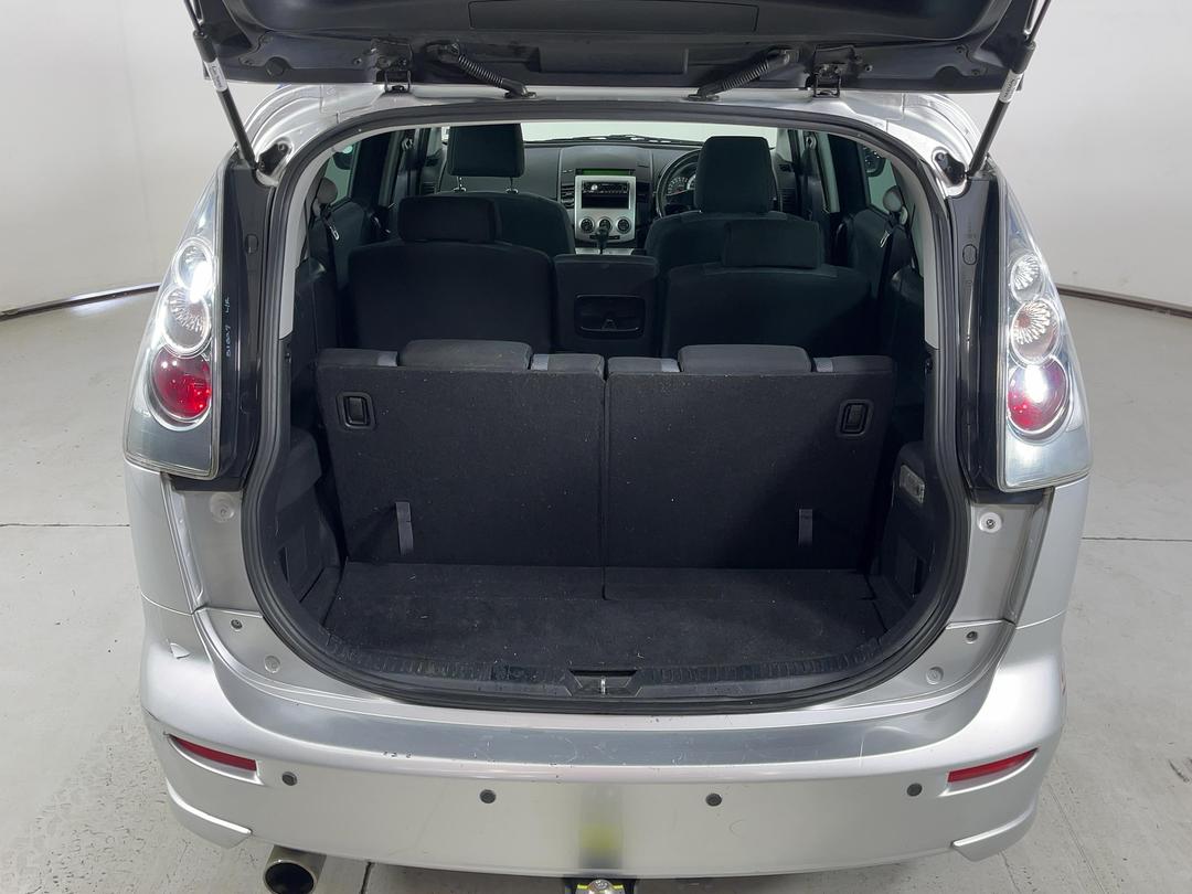 Photo '14' of Mazda Premacy