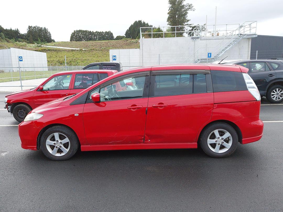 Photo '4' of Mazda Premacy Photo '4' of Mazda Premacy