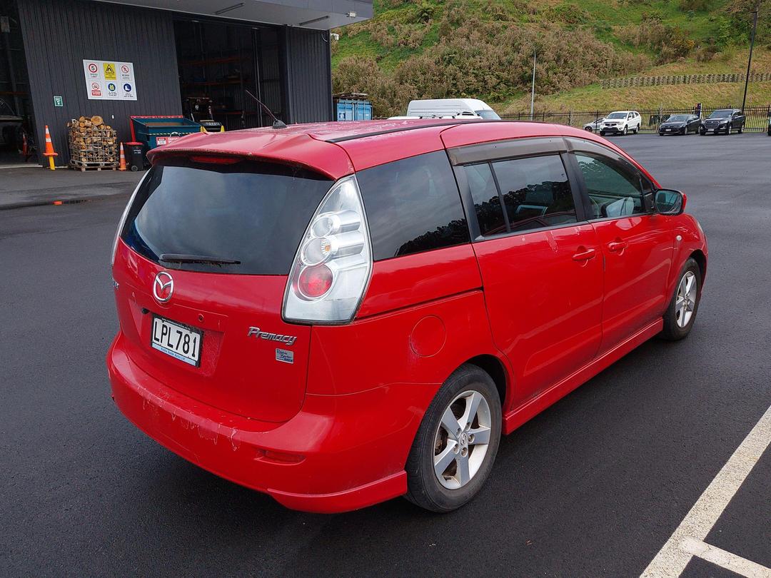 Photo '7' of Mazda Premacy Photo '7' of Mazda Premacy