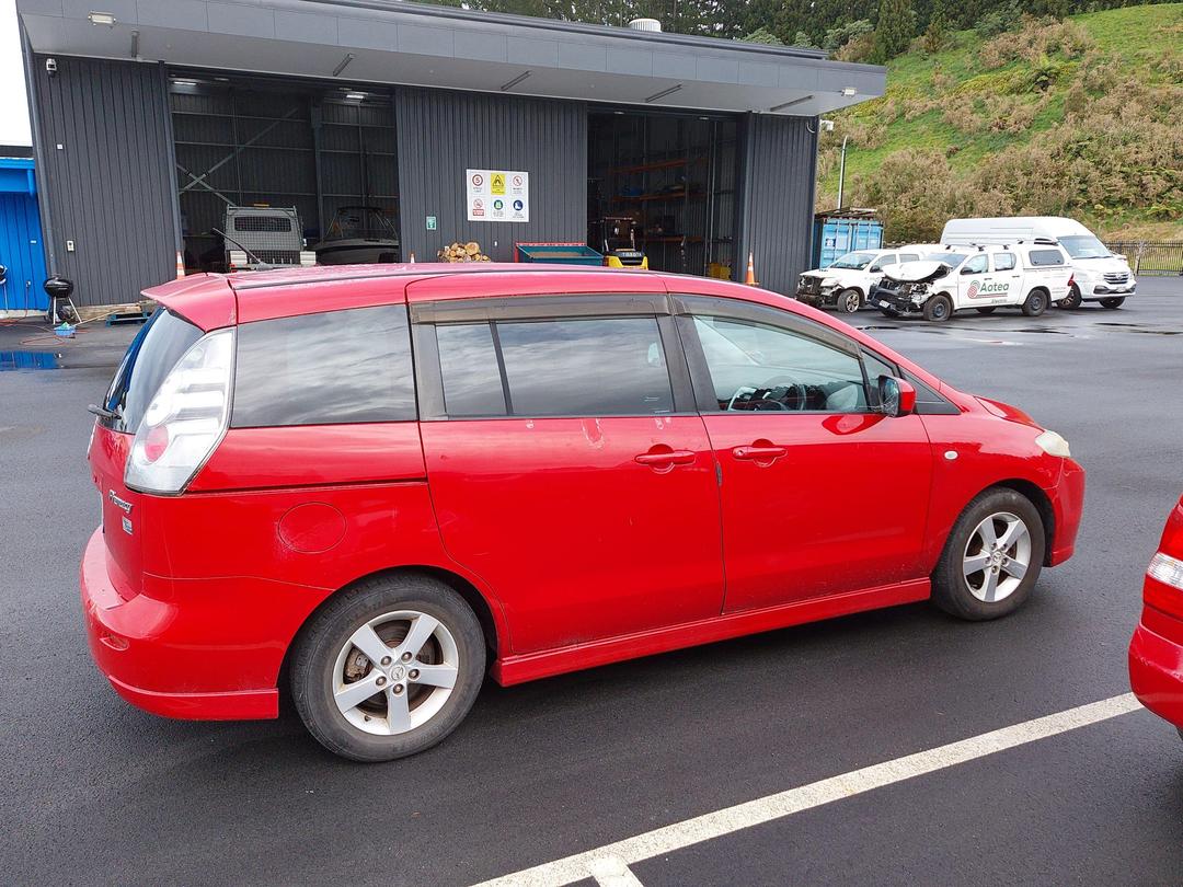Photo '8' of Mazda Premacy Photo '8' of Mazda Premacy