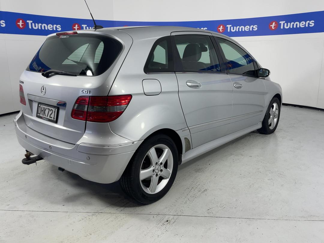 Photo '6' of Mercedes-Benz B-Class B200 CDI Photo '6' of Mercedes-Benz B-Class B200 CDI