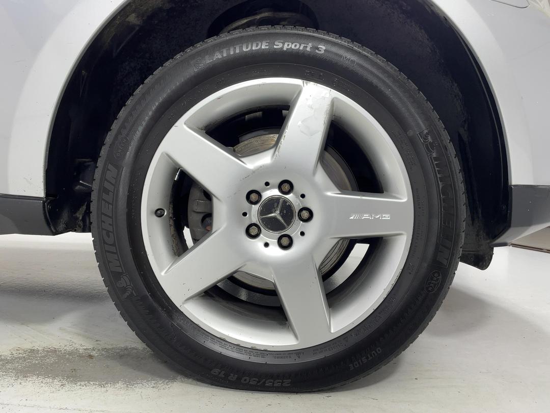 Photo '9' of Mercedes-Benz M-Class