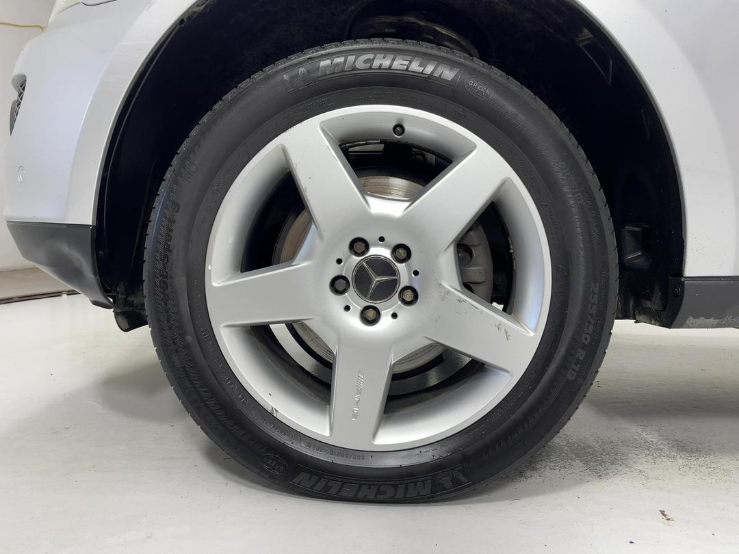 Photo '10' of Mercedes-Benz M-Class