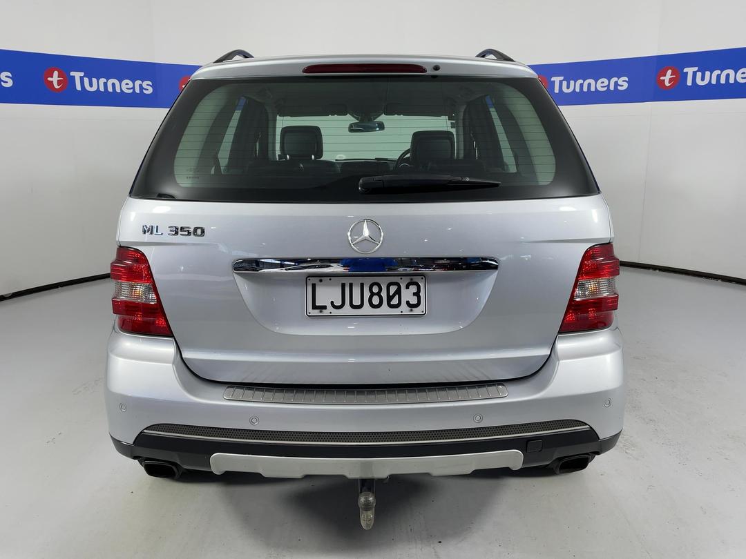 Photo '6' of Mercedes-Benz M-Class