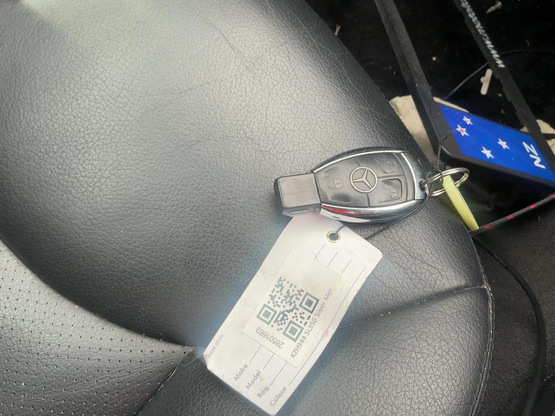 Photo '19' of Mercedes-Benz SL350 Photo '19' of Mercedes-Benz SL350