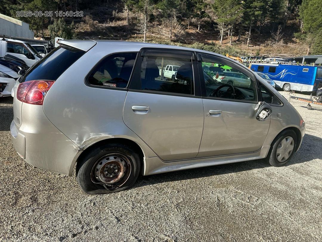 Photo '9' of Mitsubishi Colt Photo '9' of Mitsubishi Colt