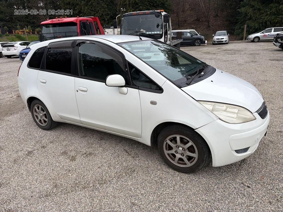 Photo '9' of Mitsubishi Colt Photo '9' of Mitsubishi Colt