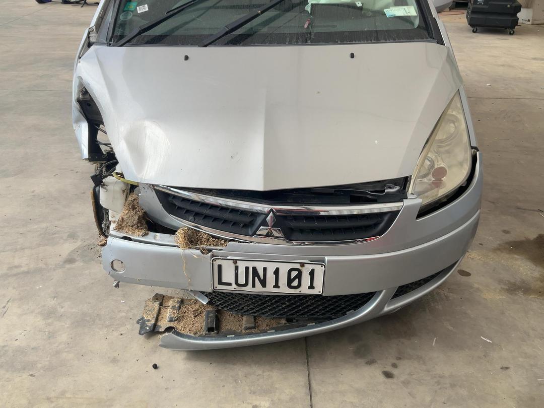 Photo '12' of Mitsubishi Colt Photo '12' of Mitsubishi Colt