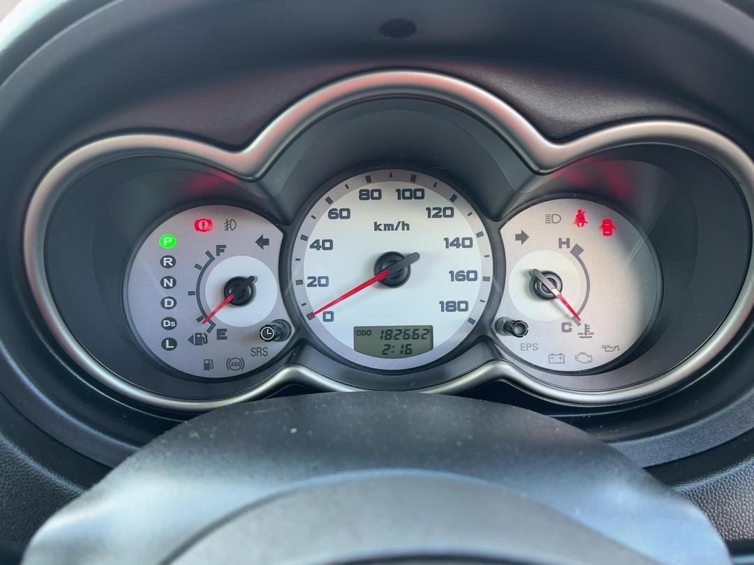 Photo '19' of Mitsubishi Colt Photo '19' of Mitsubishi Colt