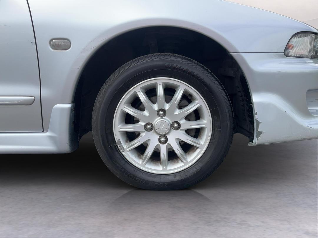 Photo '9' of Mitsubishi Galant