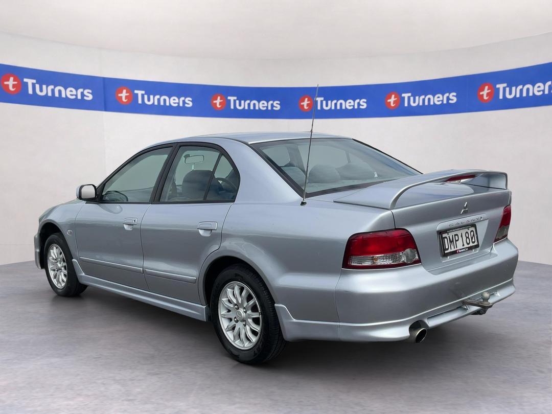 Photo '5' of Mitsubishi Galant
