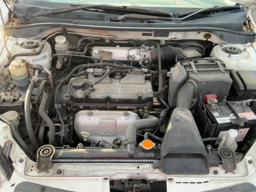 Photo '2' of Mitsubishi Lancer Photo '2' of Mitsubishi Lancer
