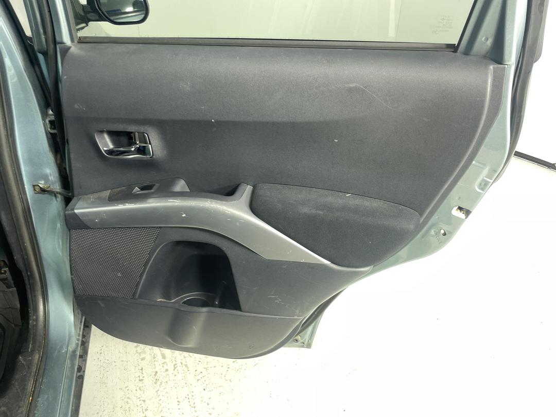 Photo '19' of Mitsubishi Outlander