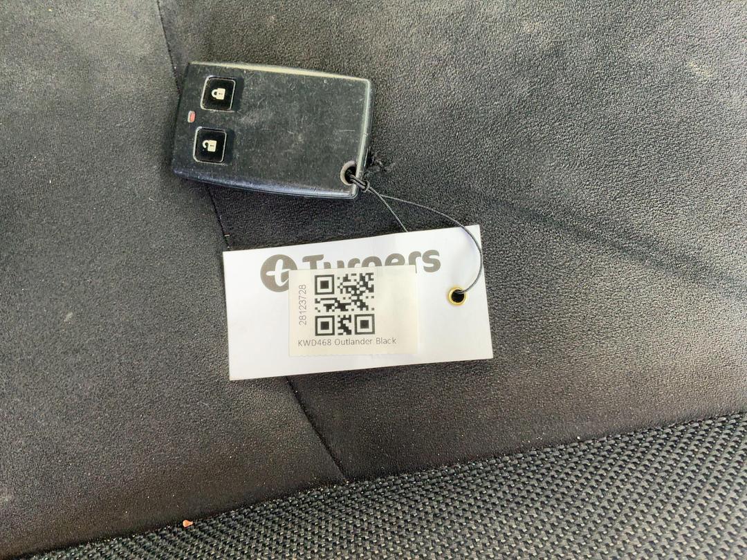 Photo '23' of Mitsubishi Outlander