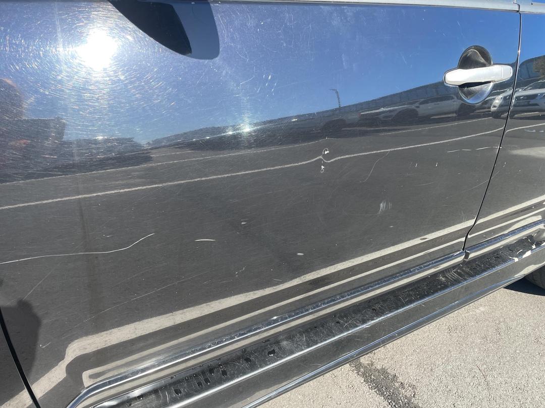 Photo '25' of Mitsubishi Outlander