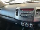 Thumbnail '17' of Mitsubishi Outlander