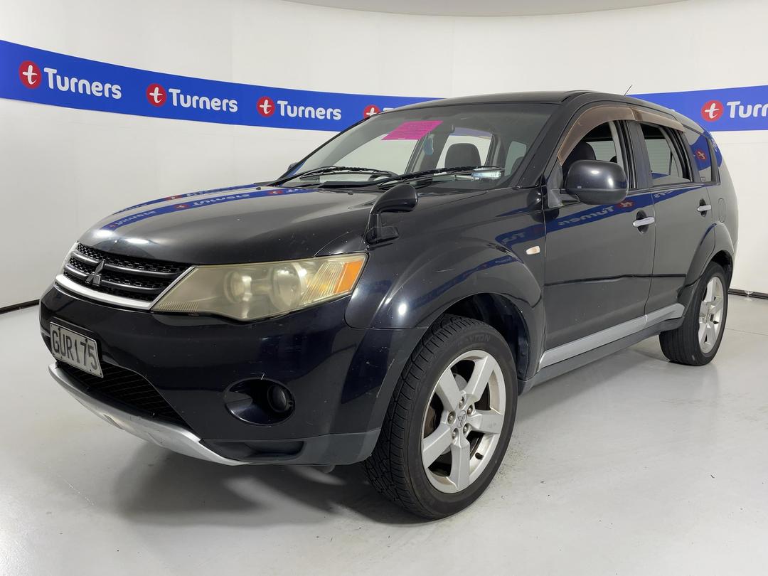 Photo '4' of Mitsubishi Outlander Photo '4' of Mitsubishi Outlander