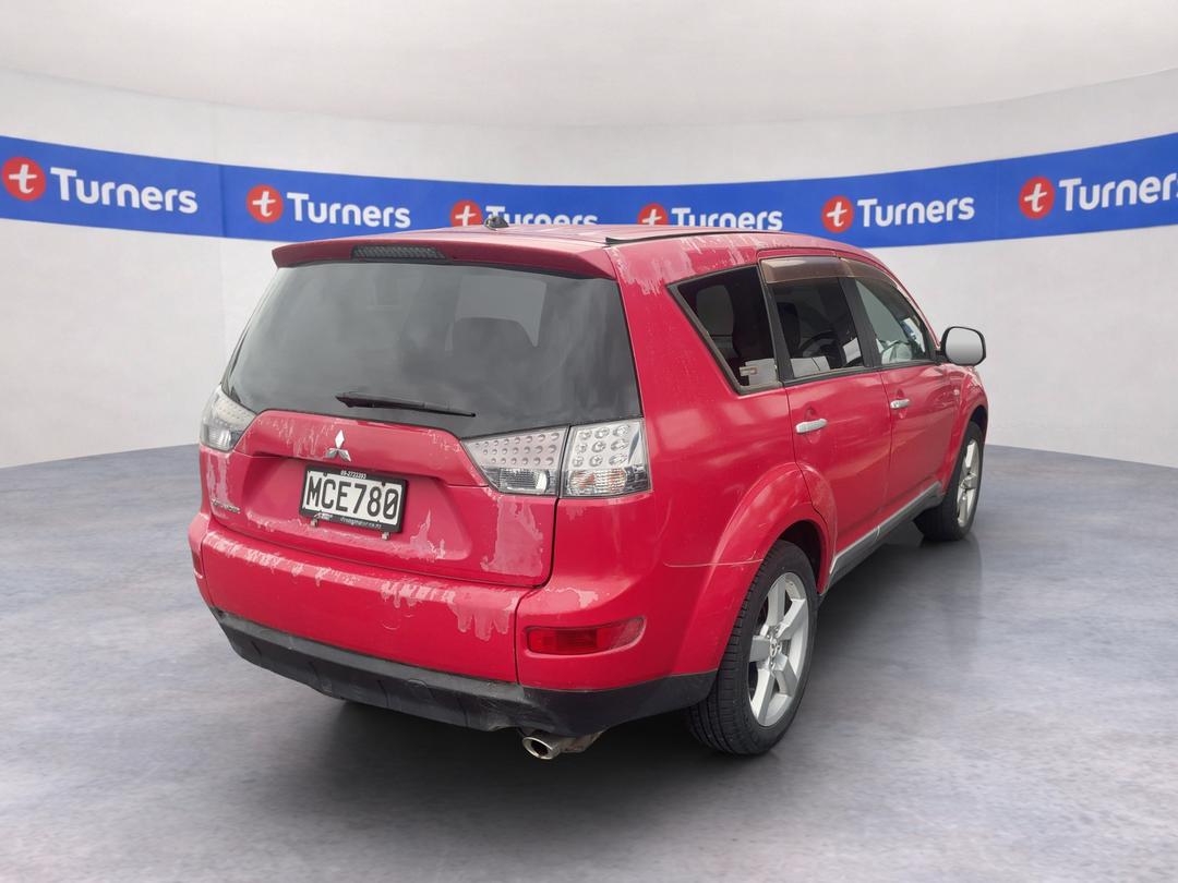 Photo '6' of Mitsubishi Outlander Photo '6' of Mitsubishi Outlander