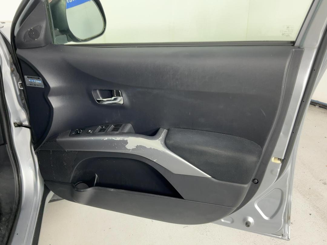 Photo '15' of Mitsubishi Outlander