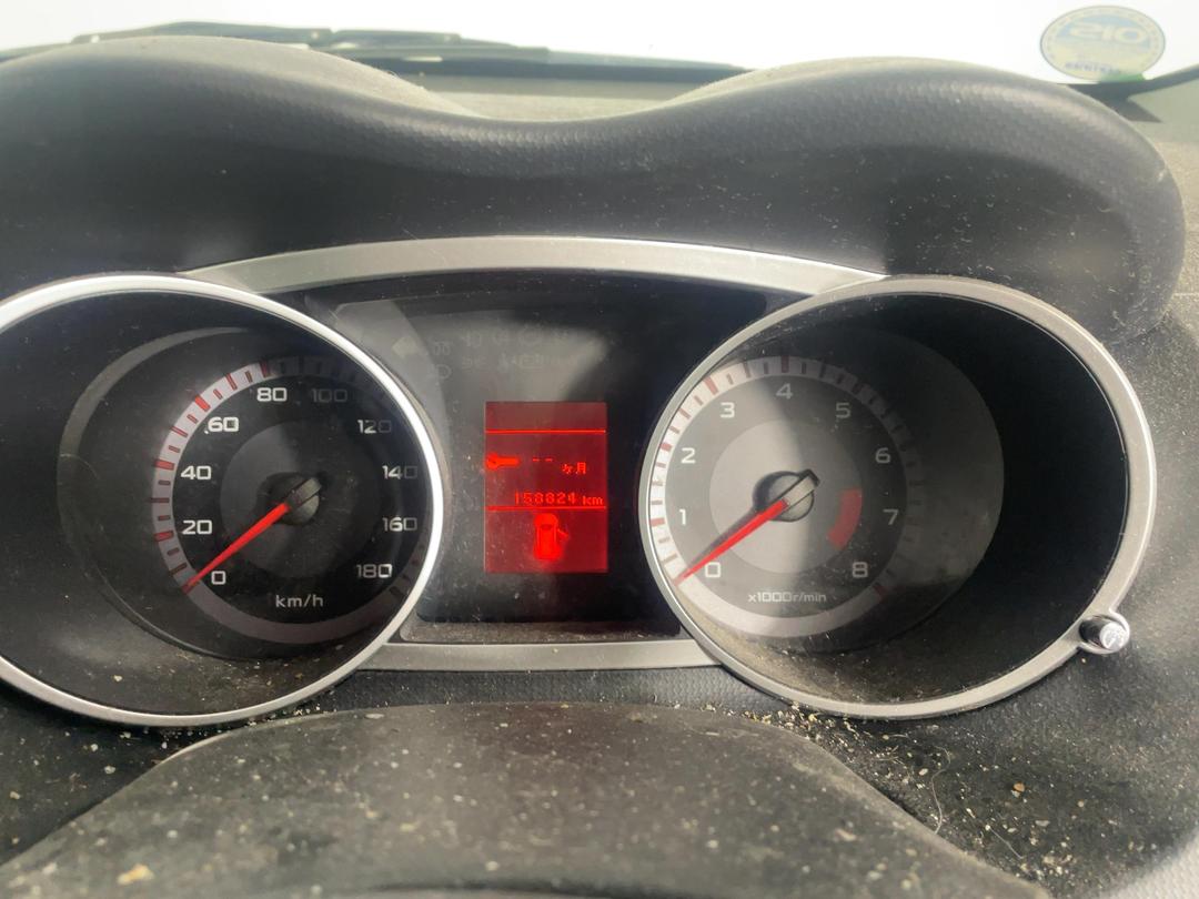 Photo '21' of Mitsubishi Outlander
