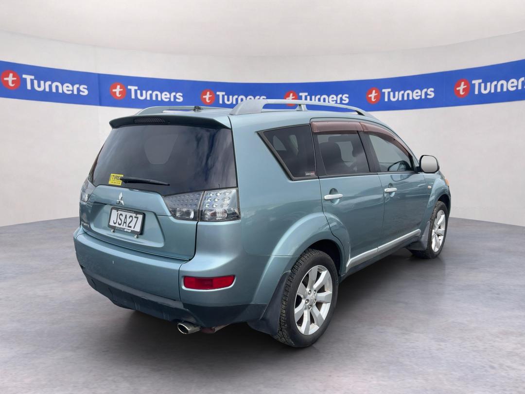 Photo '6' of Mitsubishi Outlander Photo '6' of Mitsubishi Outlander