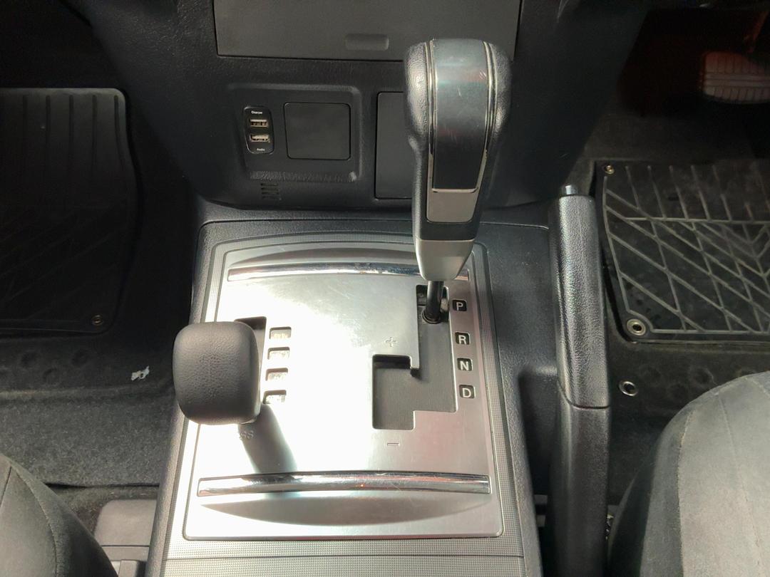 Photo '23' of Mitsubishi Pajero