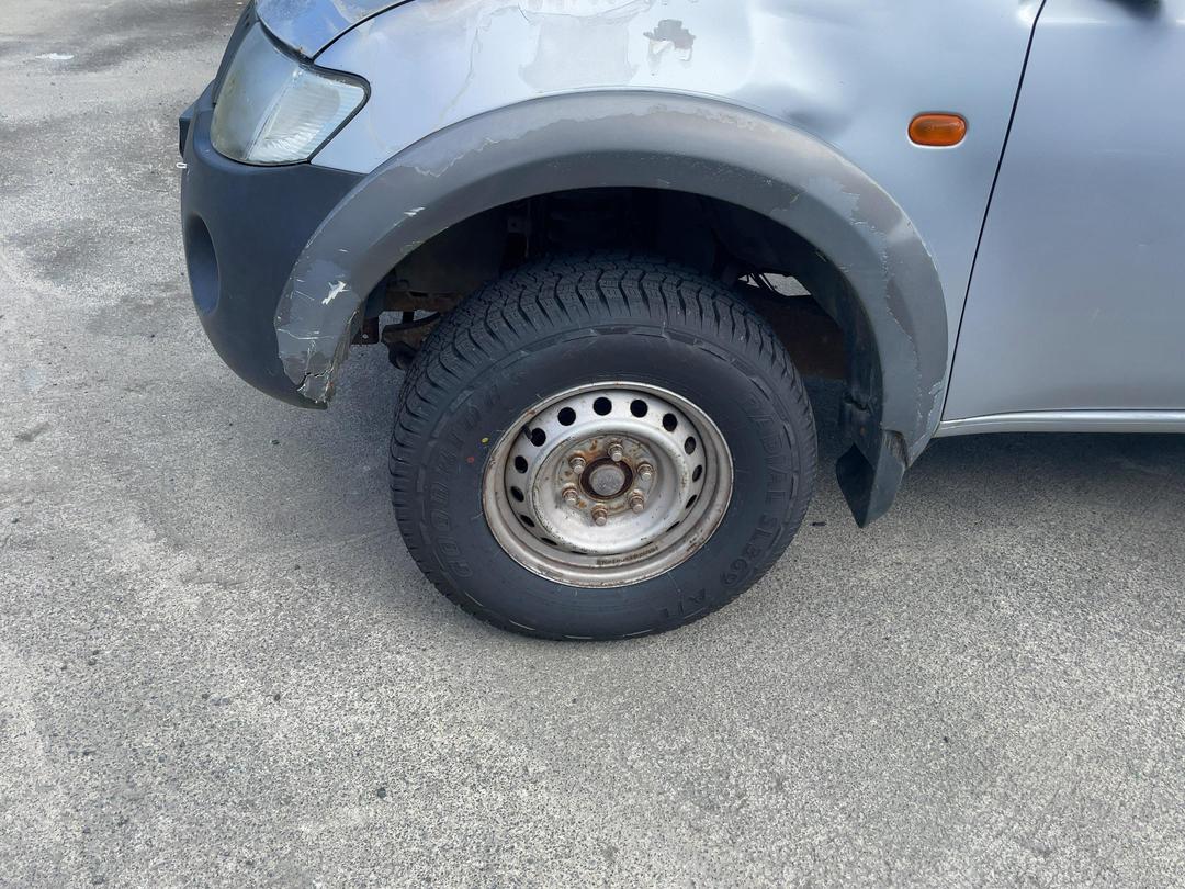 Photo '8' of Mitsubishi Triton Dcab GLX Photo '8' of Mitsubishi Triton Dcab GLX