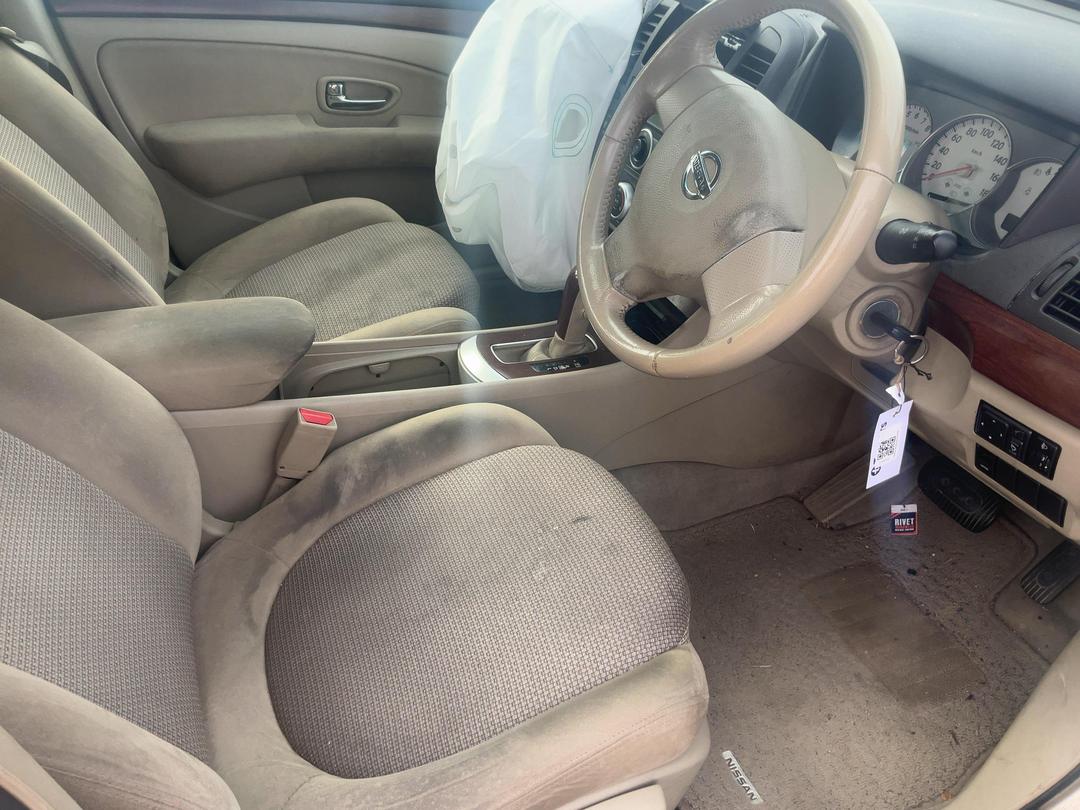 Photo '8' of Nissan Bluebird Sylphy