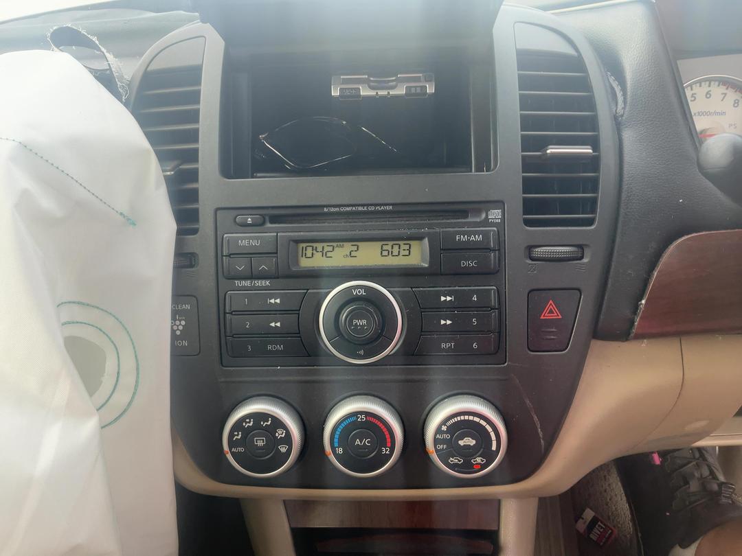 Photo '10' of Nissan Bluebird Sylphy