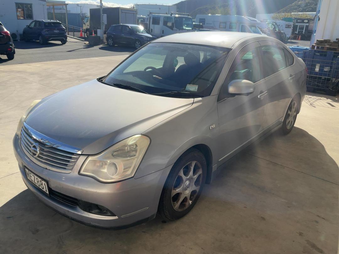 Photo '3' of Nissan Bluebird Sylphy