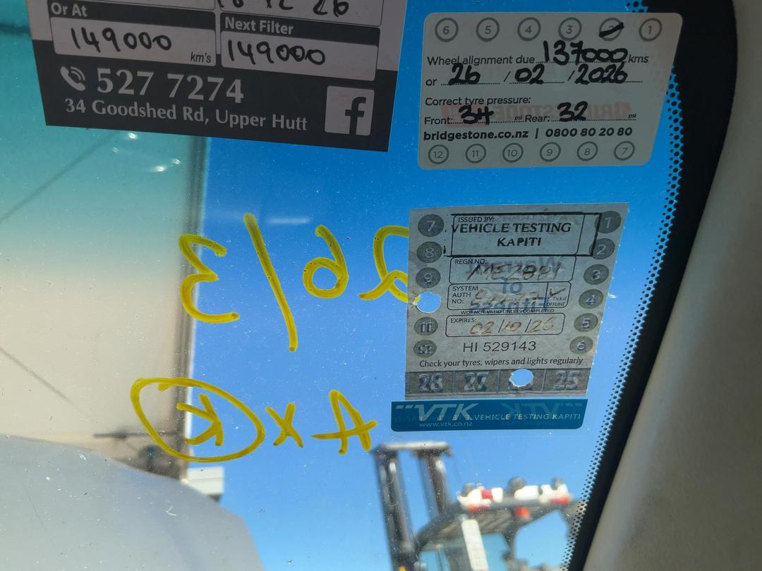 Photo '10' of Nissan Bluebird Sylphy