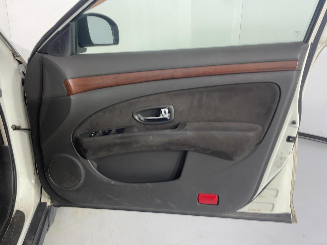 Photo '13' of Nissan Bluebird Sylphy Photo '13' of Nissan Bluebird Sylphy