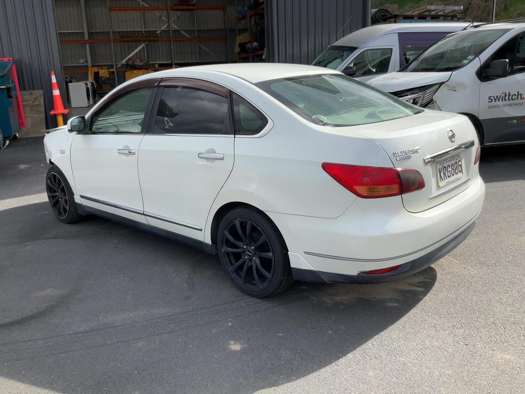 Photo '6' of Nissan Bluebird Sylphy Photo '6' of Nissan Bluebird Sylphy