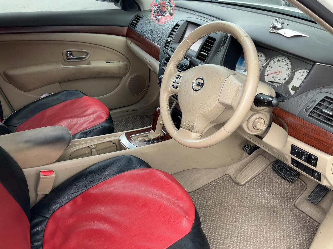 Photo '15' of Nissan Bluebird Sylphy Photo '15' of Nissan Bluebird Sylphy