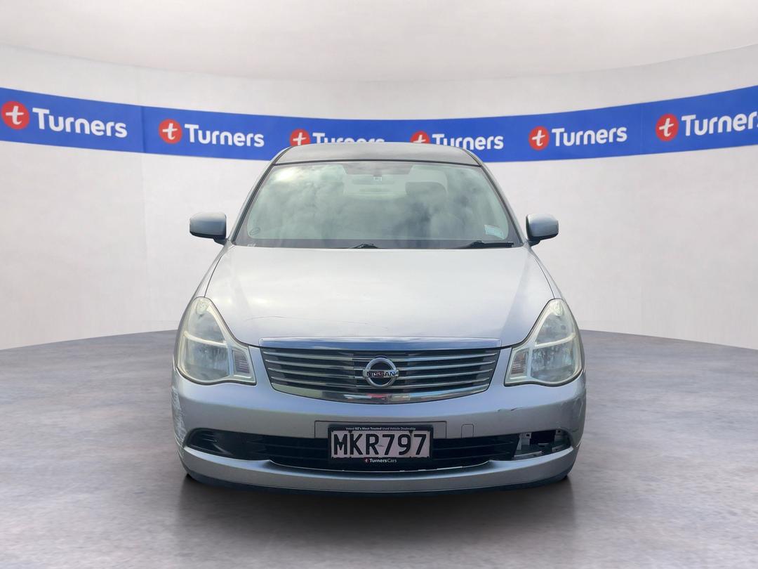 Photo '2' of Nissan Bluebird